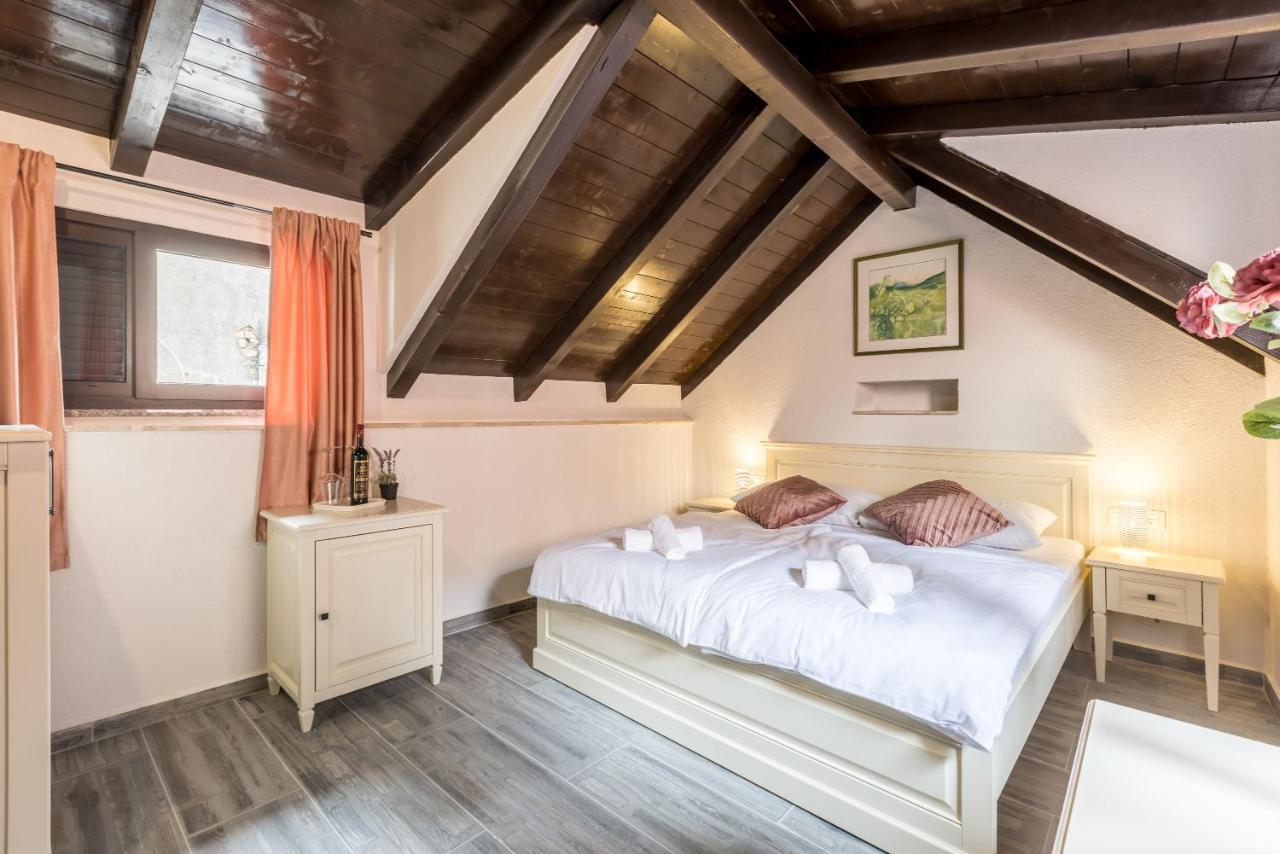 Old Town B&B Rooms Matusko Σπλιτ Εξωτερικό φωτογραφία